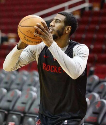 客场对贝蒂斯上半场就上演帽子戏法，费兰是西甲历史第一人