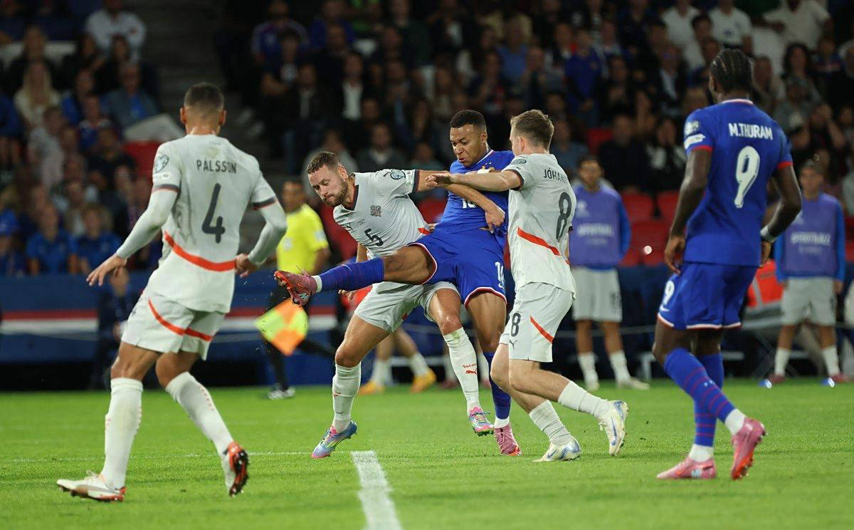 CBA：福建队绝杀北控 球迷沸腾