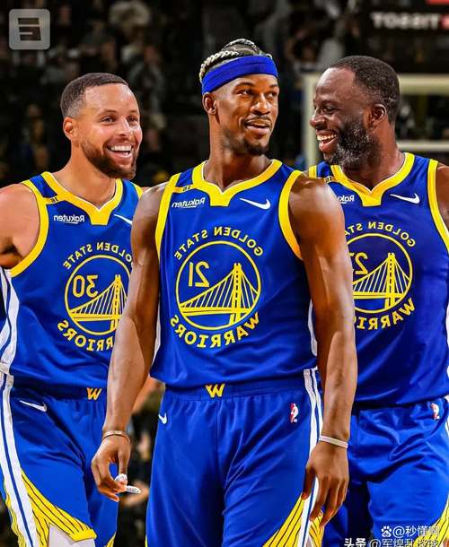 NBA今日最新赛况汇总 强强对话比分结果全解析