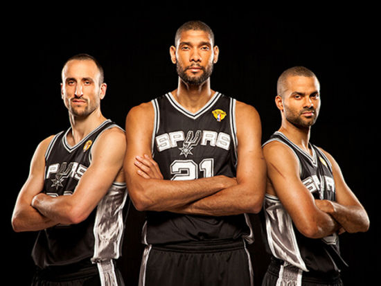 快船大胜活塞！伦纳德55分摧毁比赛，巴特勒回暖，哈登划水！