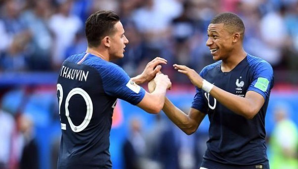 三分36中8！湖人惨败国王，东契奇空砍42分，揭露6大事实